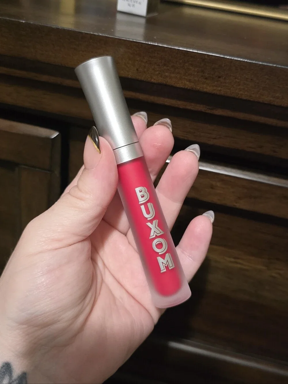 Buxom full plumping